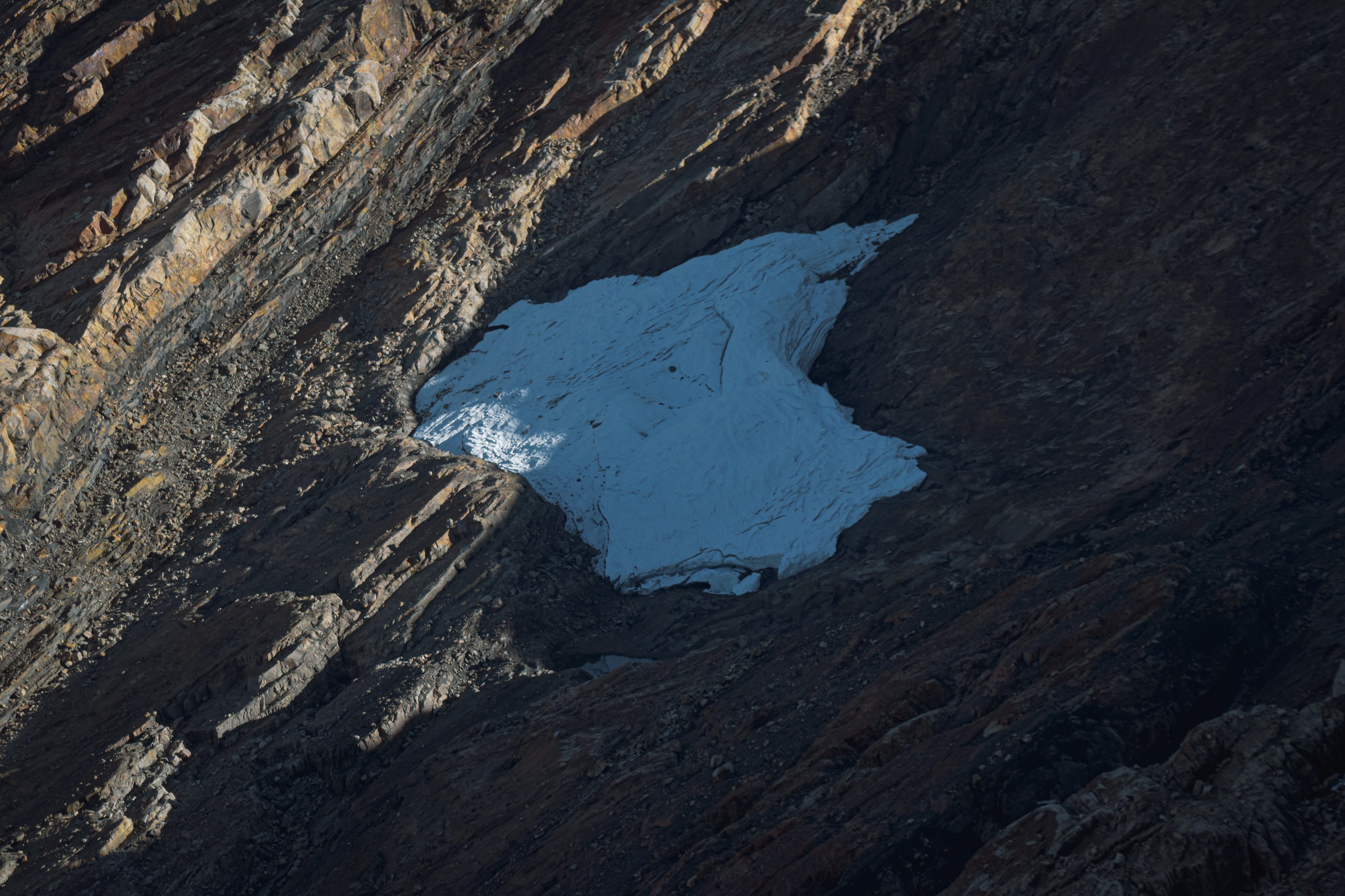 “Con tristeza, despedimos al glaciar cerros de la Plaza”.