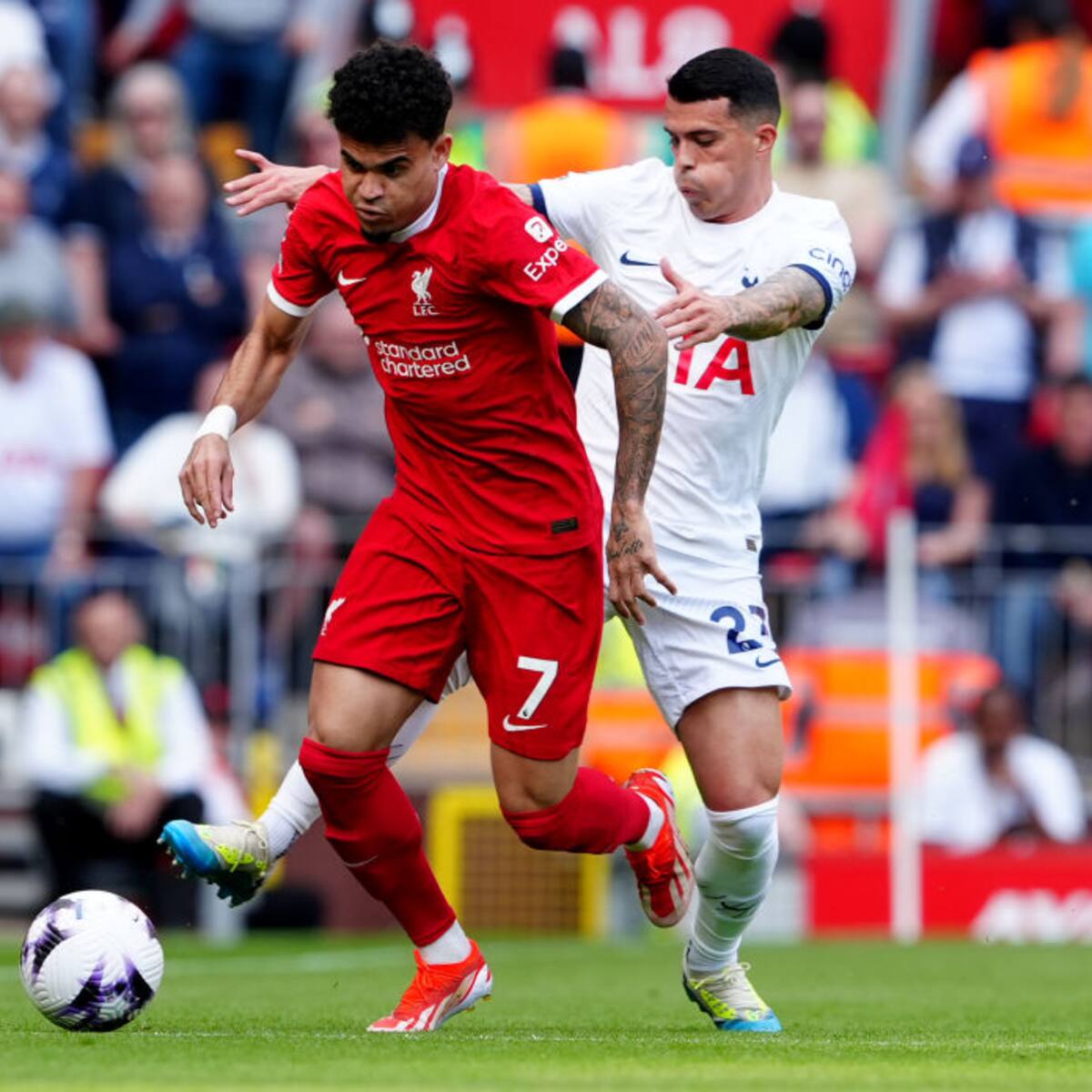 Luis Díaz, partícipe del regreso al triunfo del Liverpool frente al Tottenham