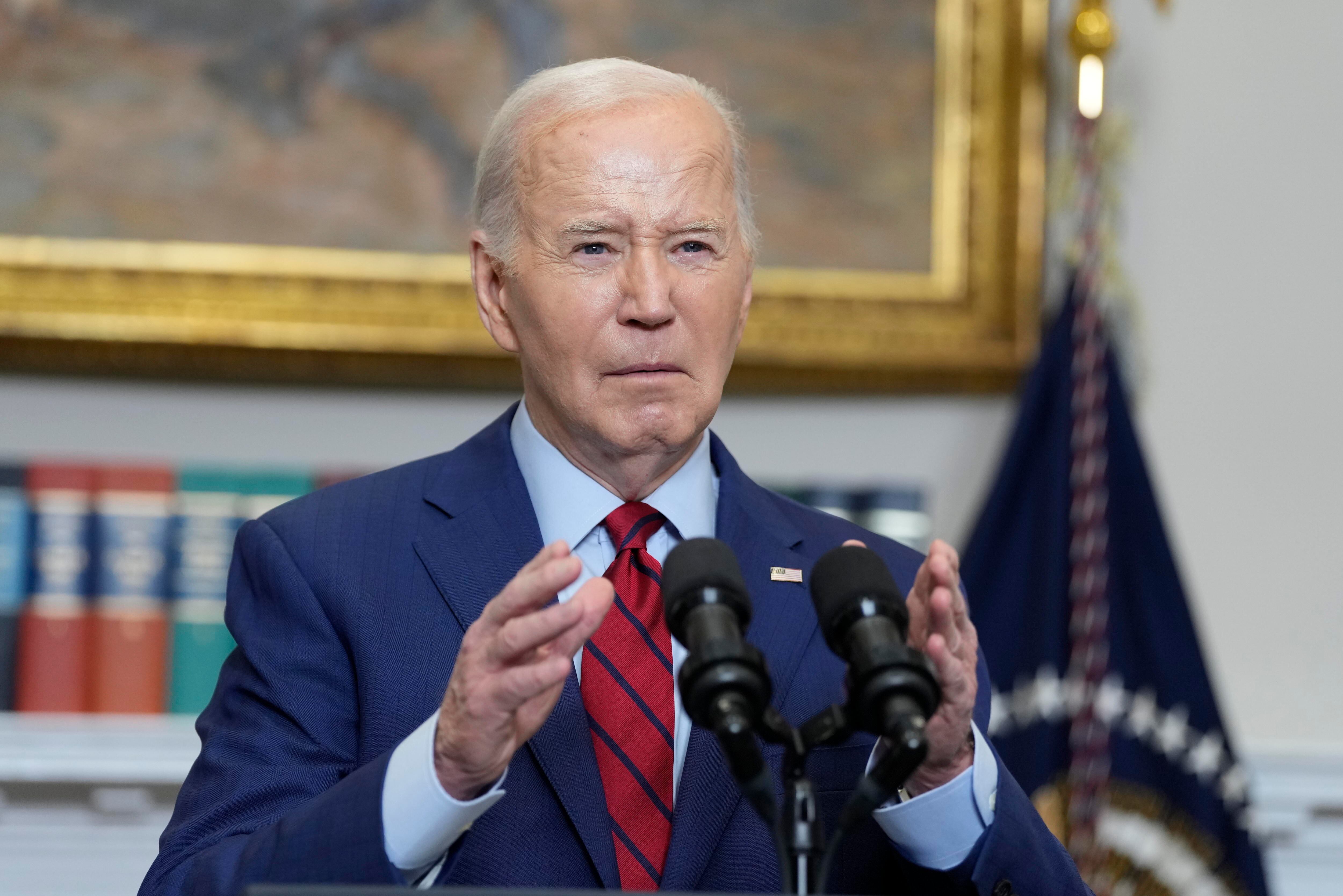 Washington (United States Of America), 01/04/2024.- President Joe Biden at White House in Washington, DC, USA, 02 May 2024 EFE/EPA/CHRIS KLEPONIS / POOL