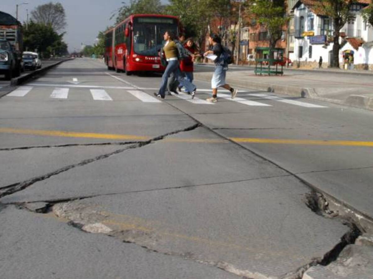 Vías de Bogotá se agrietaron por el Fenómeno del Niño: IDU