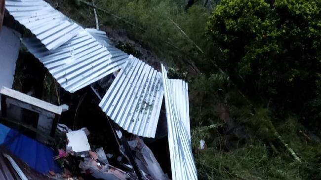 Dos personas fallecidas por deslizamiento de tierra en Casabianca - Tolima