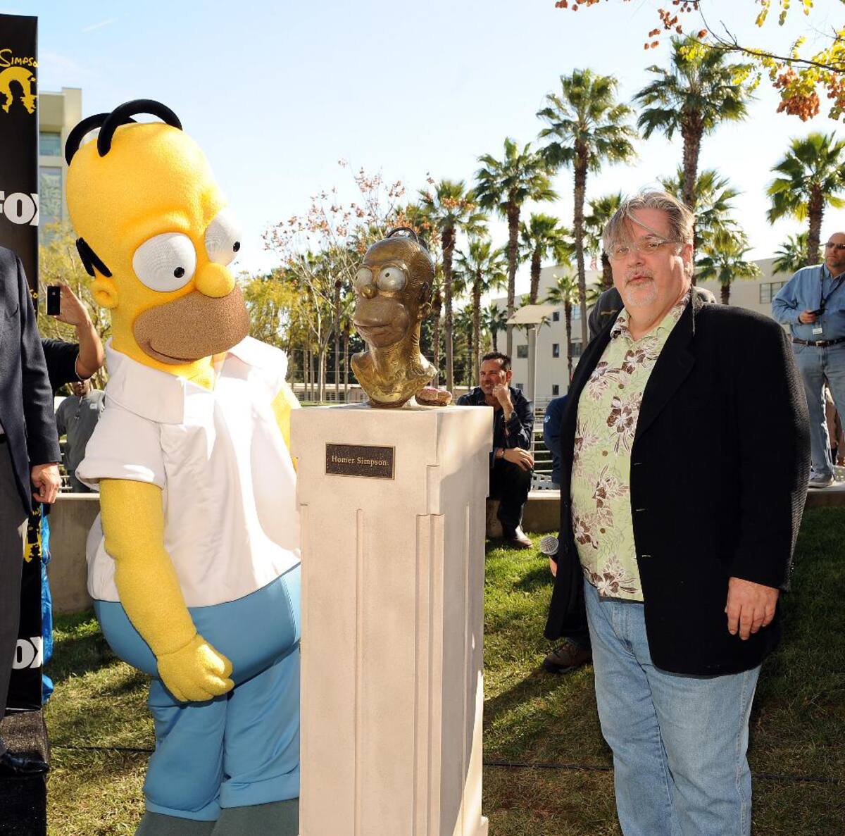 En 2012, el creador de la serie, Matt Groening, y el productor ejecutivo, James L. Brooks, estuvieron en una ceremonia conmemorativa de la serie.