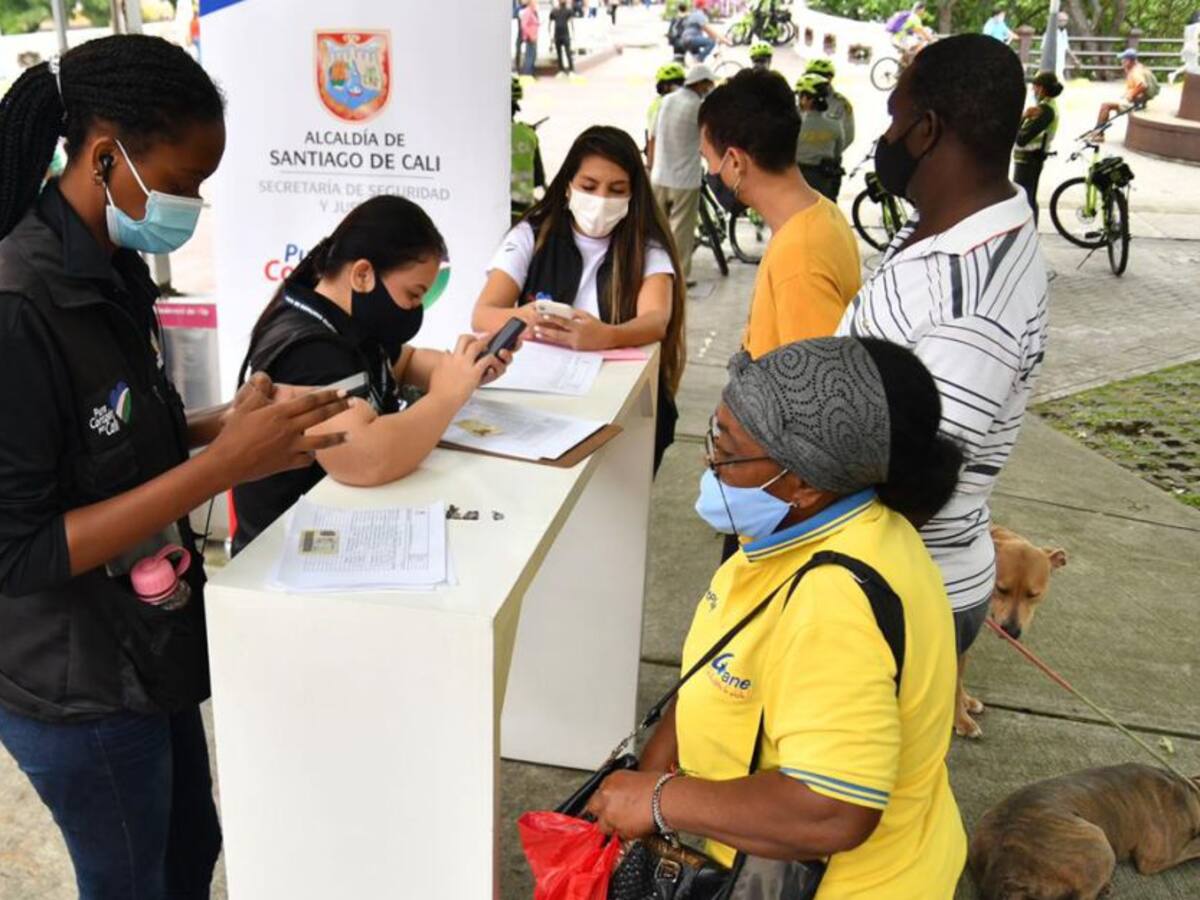 Avanza el registro de vendedores informales en Cali