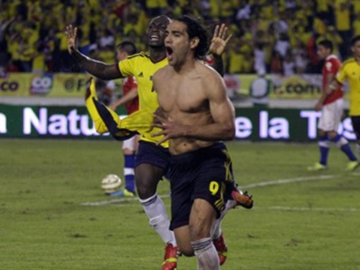 Colombia remonta ante Chile y salva el sueño del Mundial 2014