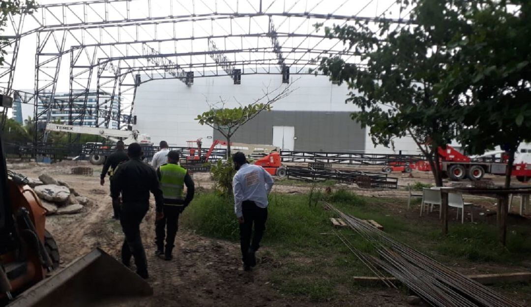 La empresa hotelera adelanta una ampliación autorizada de su salón de eventos