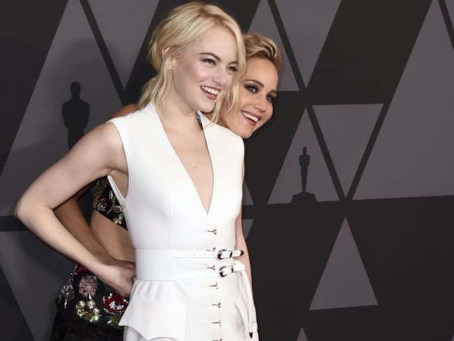 La amistad entre Emma Stone y Jennifer Lawrence nació por un acosador en común