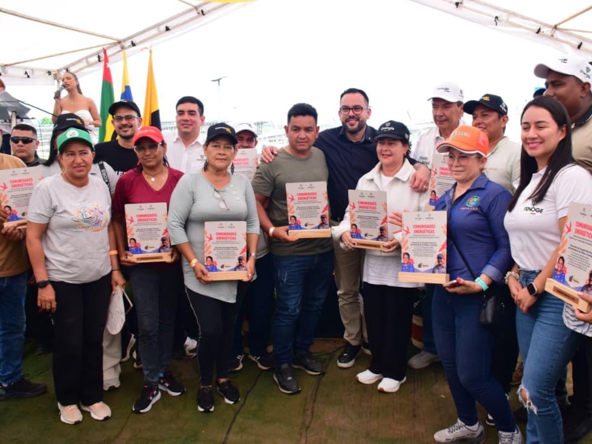 Madres comunitarias accederán a energía limpia con nueva granja solar en Barrancabermeja, Santander