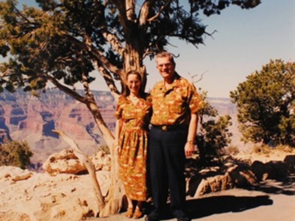 Una pareja en Estados Unidos lleva 30 años vistiéndose igual