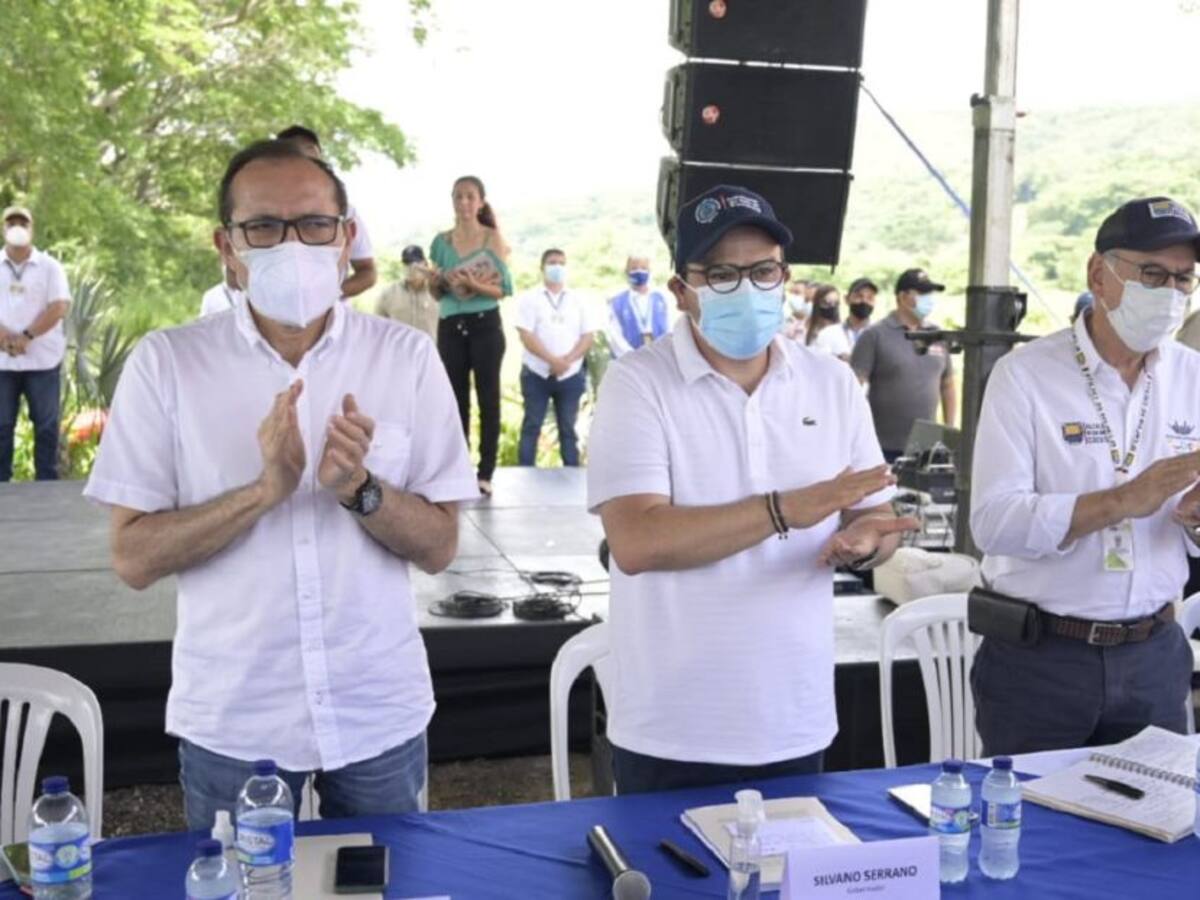 Gobernador pide a los manifestantes volver a la mesa de diálogo