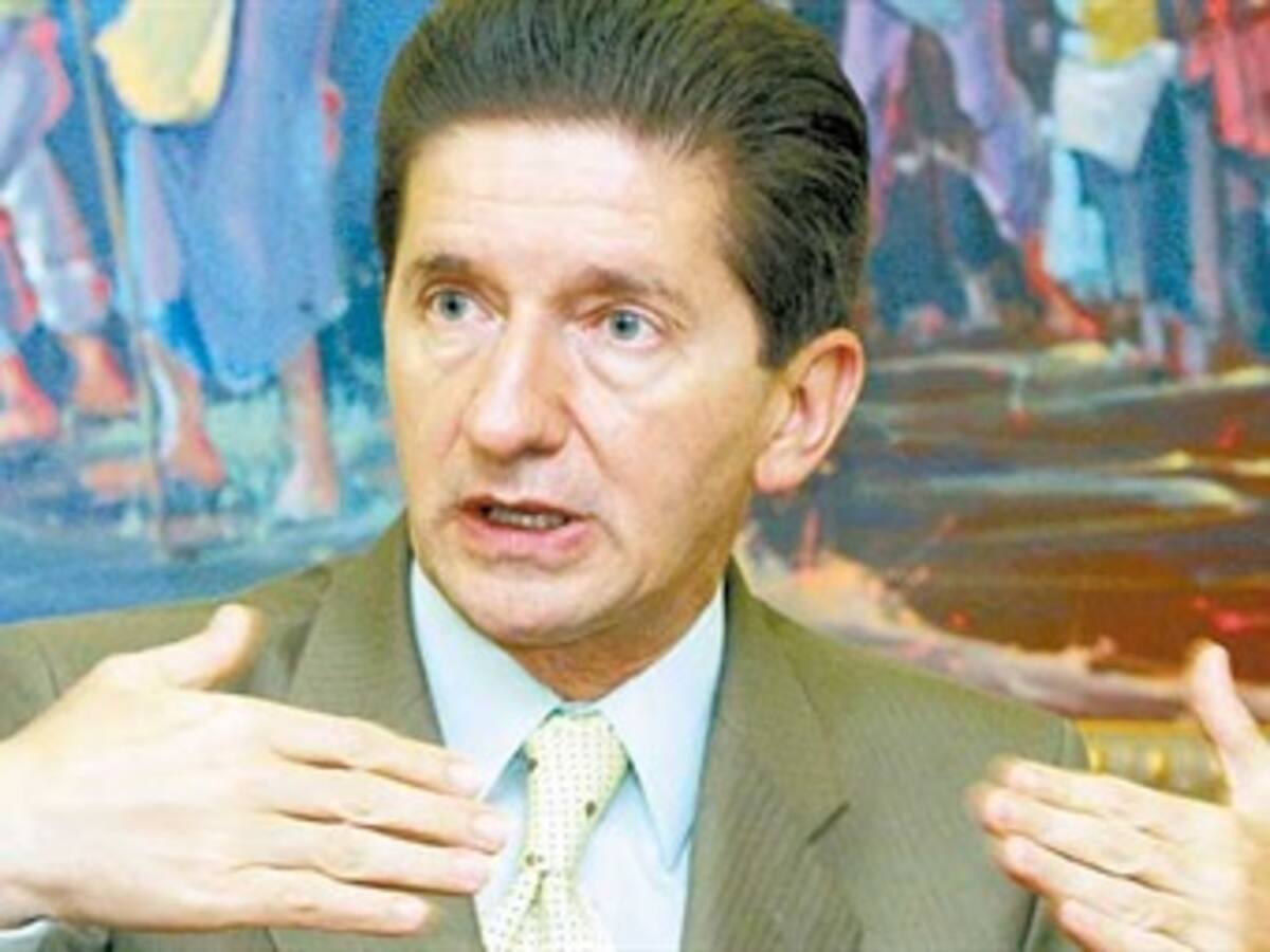 Policía niega presunto atentado contra Luis Pérez