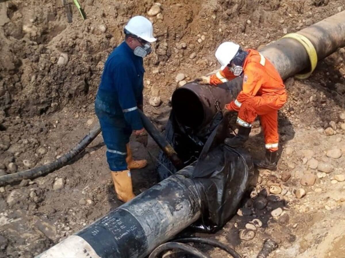 Secuestran a cinco contratistas que iban a reparar el oleoducto Bicentenario en Arauca