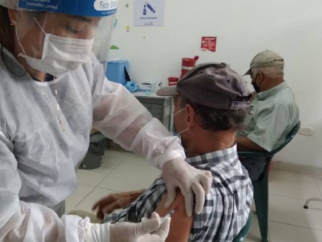 Lina Gil secretaria salud, Armenia