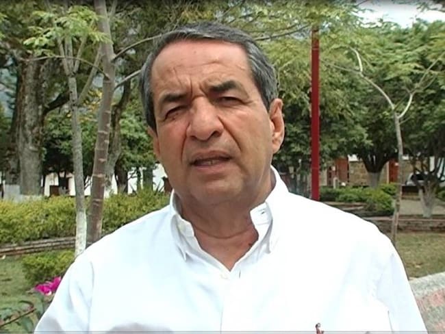 Imputan cargos a exalcalde de Bucaramanga Carlos Ibañez