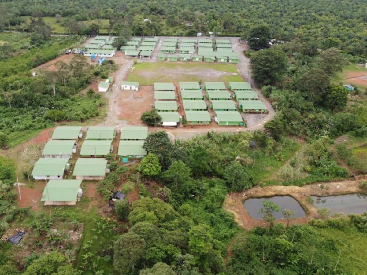 Gobierno entregó más de 1.000 hectáreas de tierra para la reincorporación