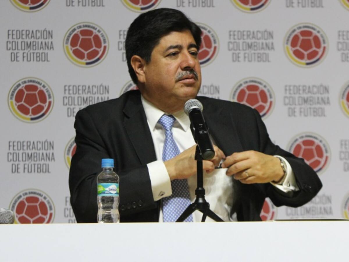 Fifa pide a Luis Bedoya devolver 517.843 dólares