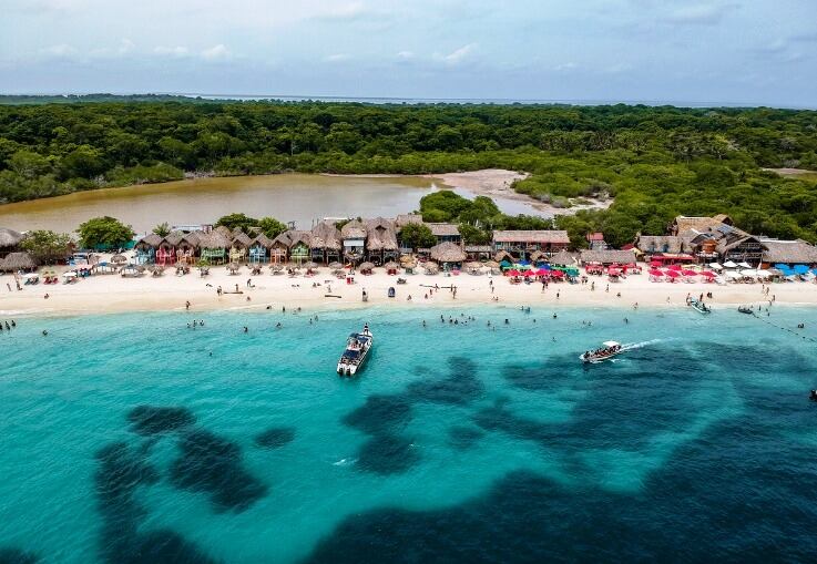 Procuraduría evalúa a Cardique sobre contaminación en Playa Blanca