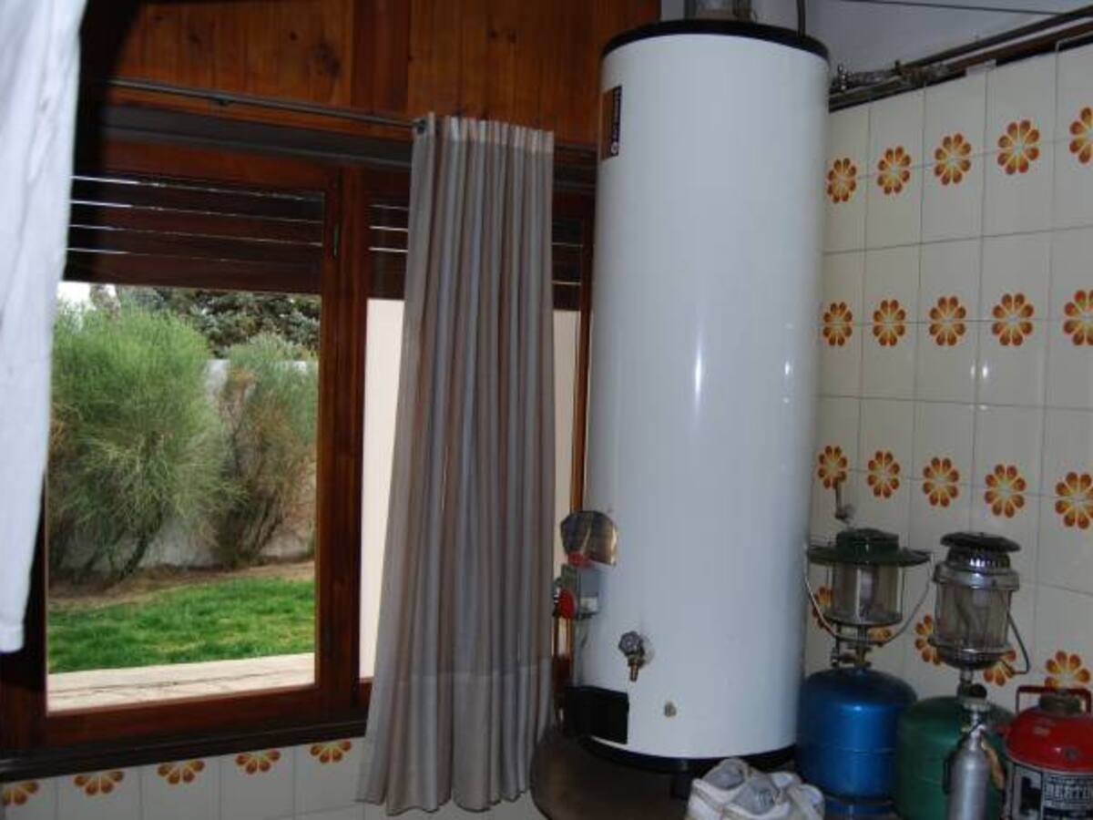 Calentadores a gas con ducto para evacuación tendrán que ser reubicados