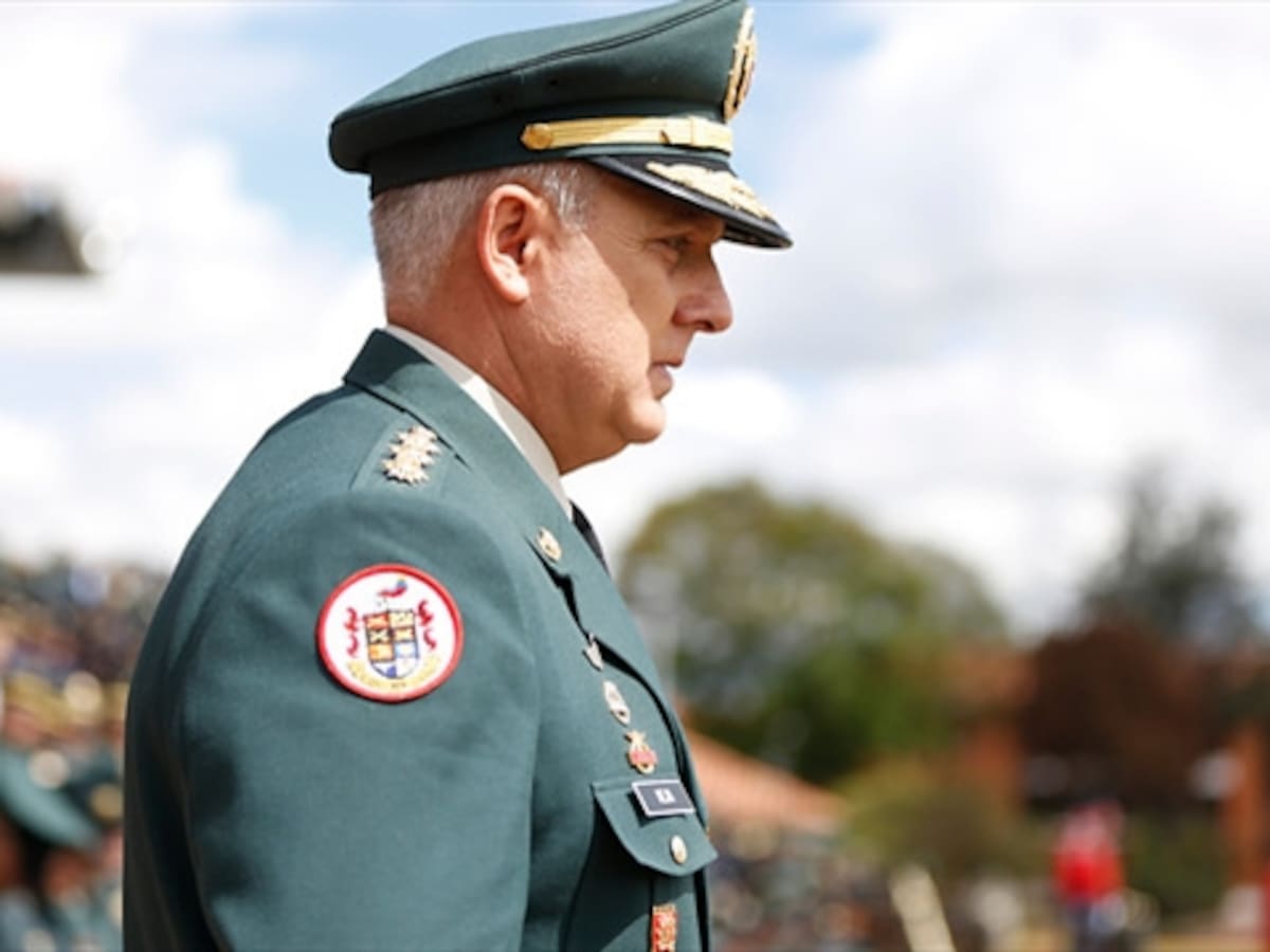 "Cuando haya paz el Ejército será más pequeño pero más fuerte"
