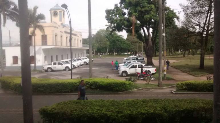 La comunidad expresa descontento con la imagen de parqueadero que tiene hoy esta joya histórica de Pereira.