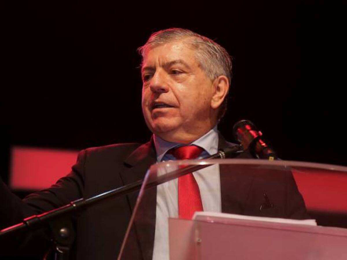 “La Farc no tienen por qué mantener propiedades ocultas”: César Gaviria