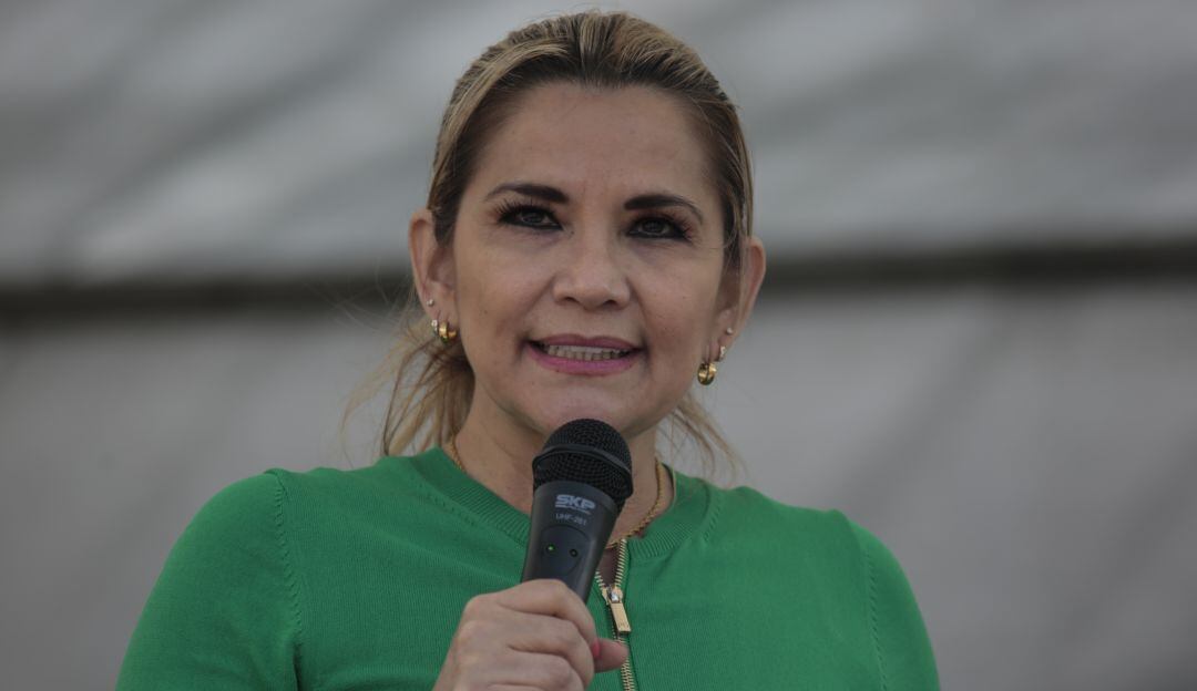 La expresidente interina de Bolivia denunció persecución política tras la petición de la Fiscalía.