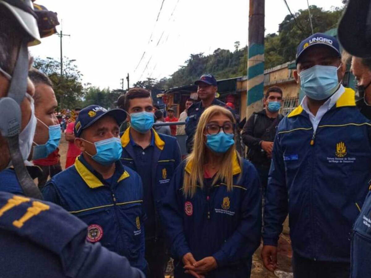 Organismos de socorro piden evacuar a familias del municipio de La Virginia