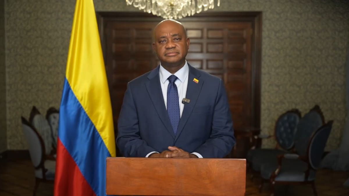 Imprenta no está lista, dejaron perder un tiempo valioso para el nuevo modelo de pasaportes: Murillo
