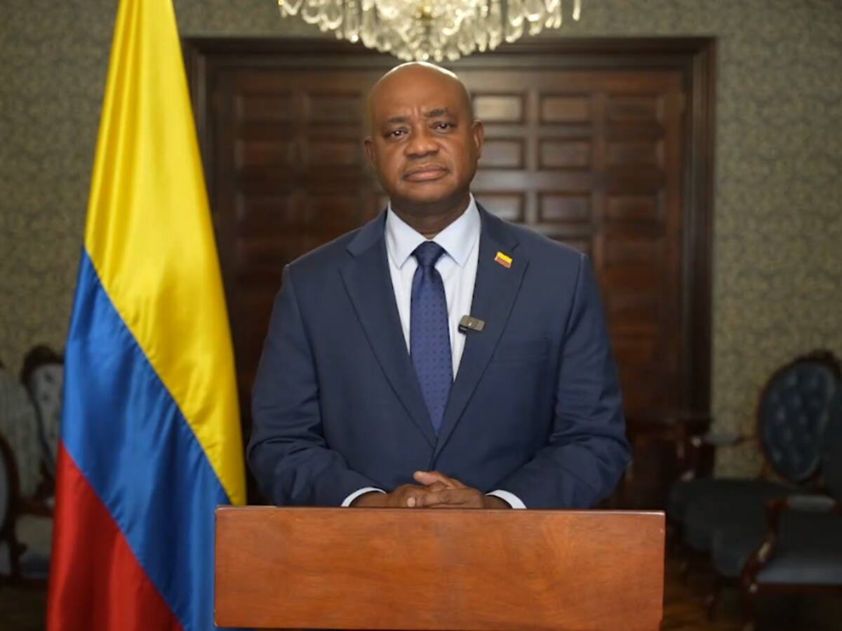 Imprenta no está lista, dejaron perder un tiempo valioso para el nuevo modelo de pasaportes: Murillo