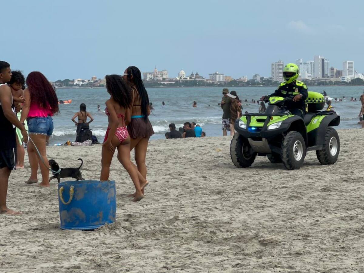 En Cartagena Policía realiza campañas de prevención en zonas de playa