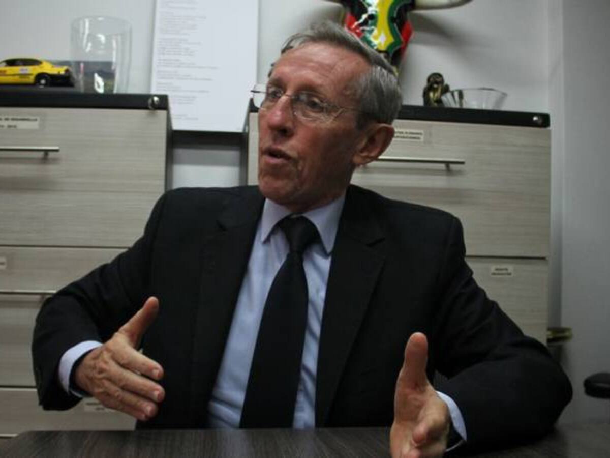 Que Gaviria coordine, pero hasta ahí: Navarro