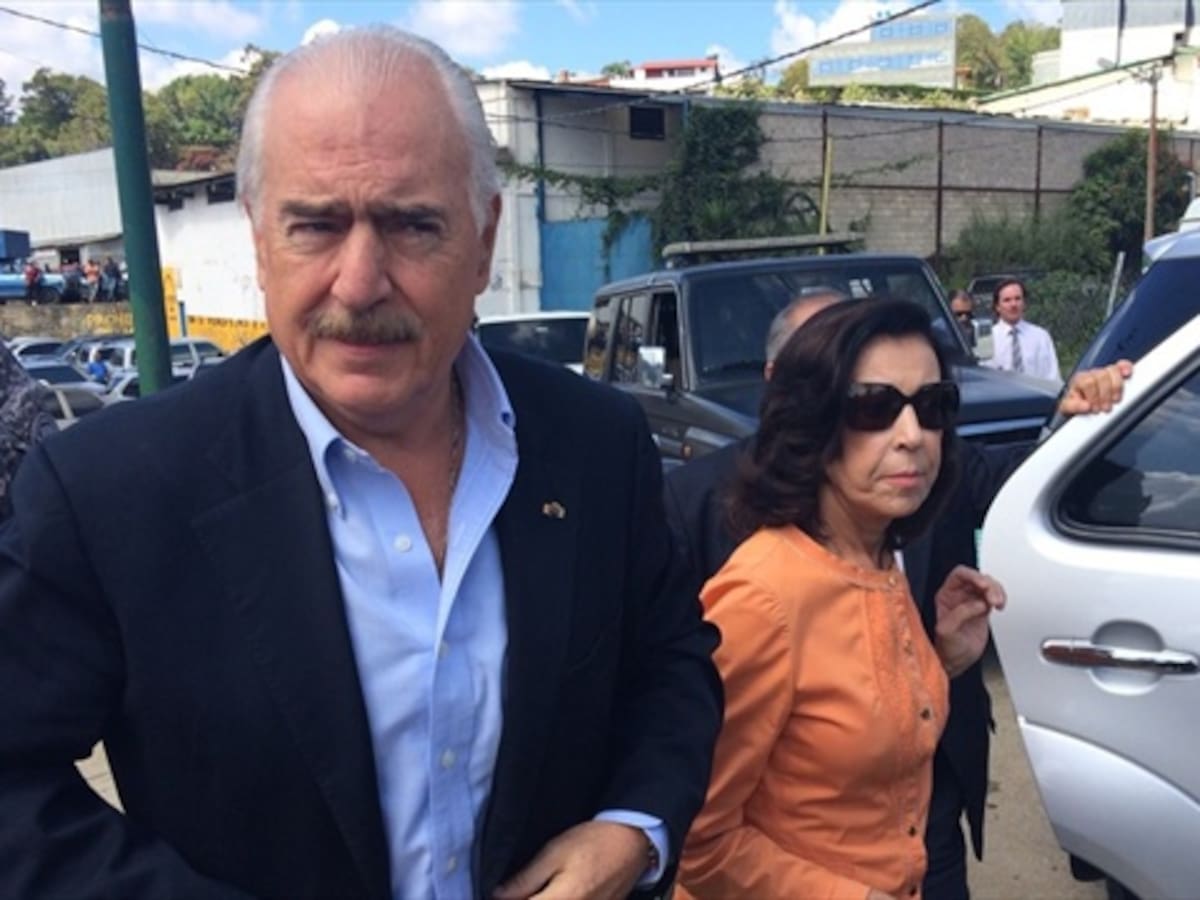 Andrés Pastrana aceptó integrar la Comisión Asesora para la Paz