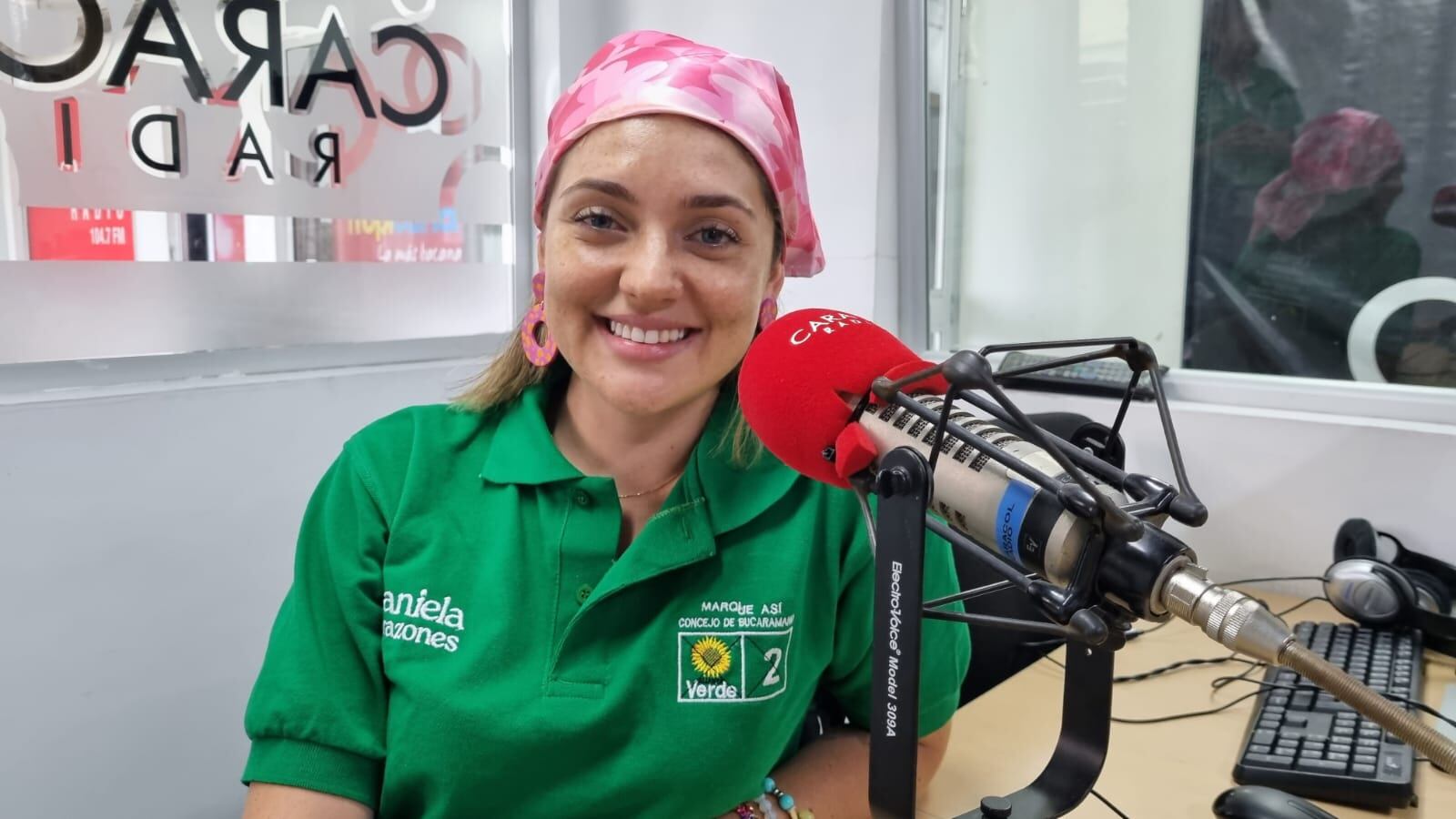 "La Mujer de la Pañoleta Rosada" ya es concejal de Bucaramanga