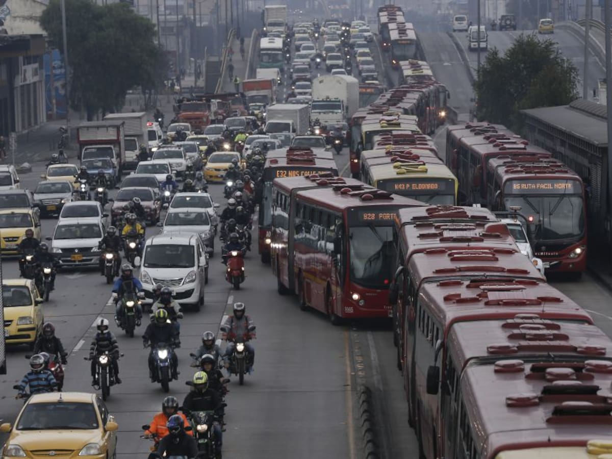 Los problemas de Transmilenio, según The Economist