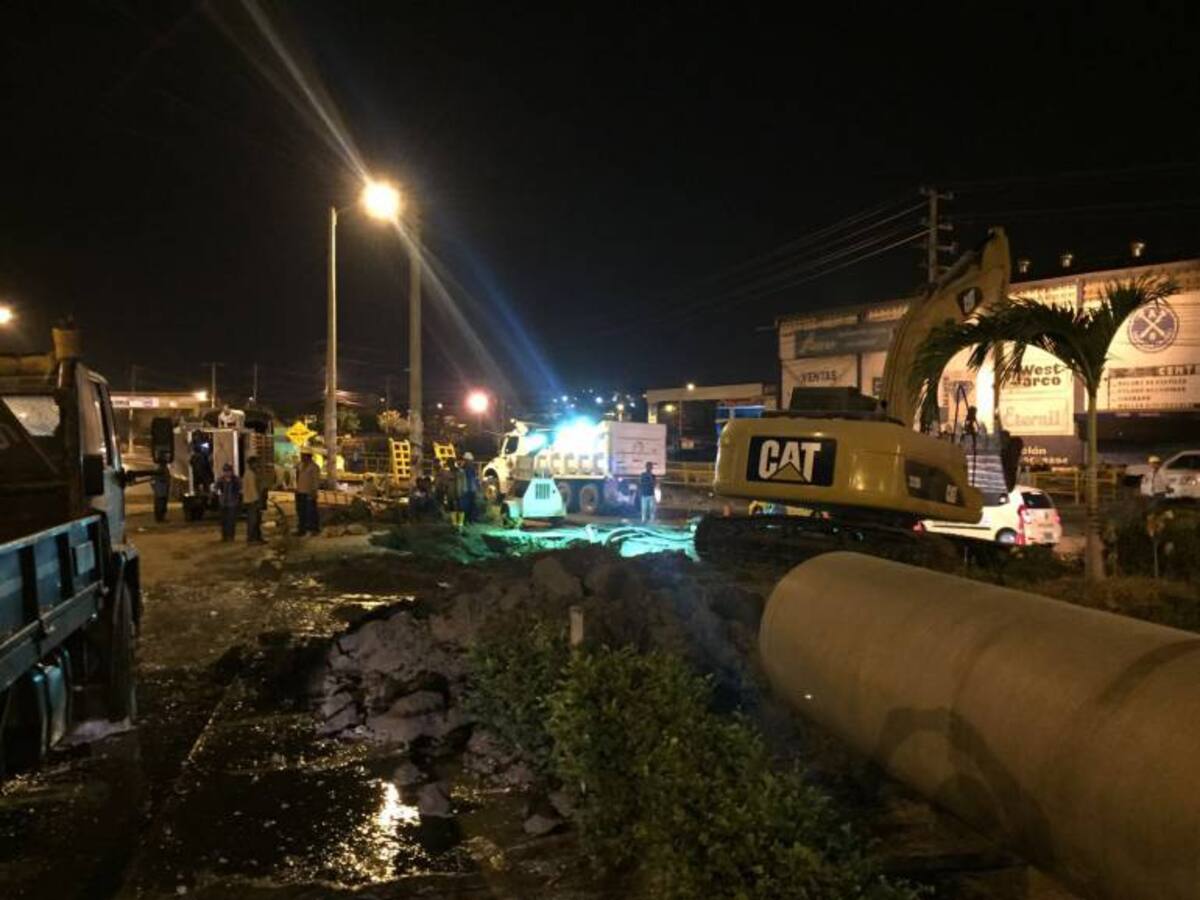 Aguas de Cartagena investiga daño que dejo sin el servicio a la mayor parte de la ciudad
