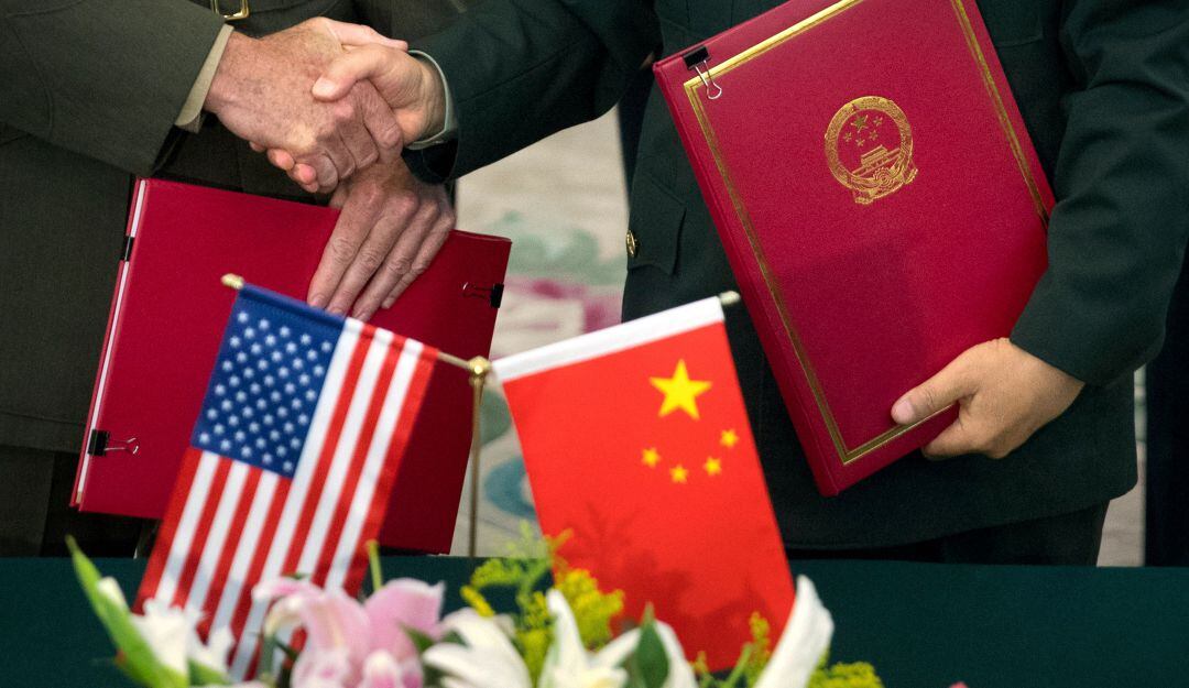 Momentos de diálogo entre diplomáticos chinos y estadounidenses en 2017 en medio de la guerra comercial impulsada por el expresidente Donald Trump. 