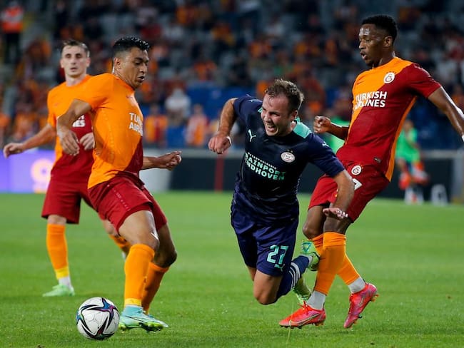 Partido de vuelta de la segunda ronda previa de la Champions League entre Galatasaray y PSV
