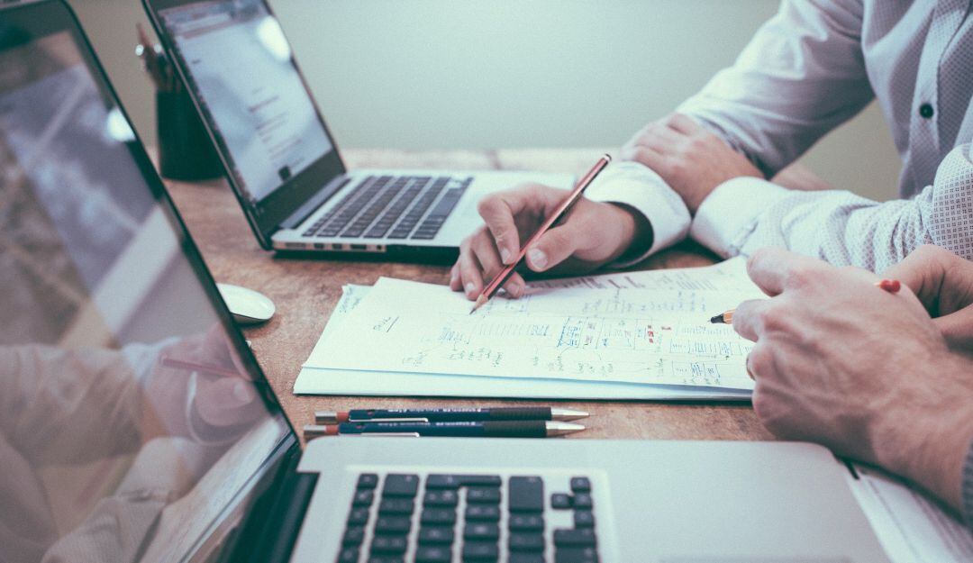 Por otra parte, este reporte destacó la posición de sus reconocidas agencias UM e Initiative