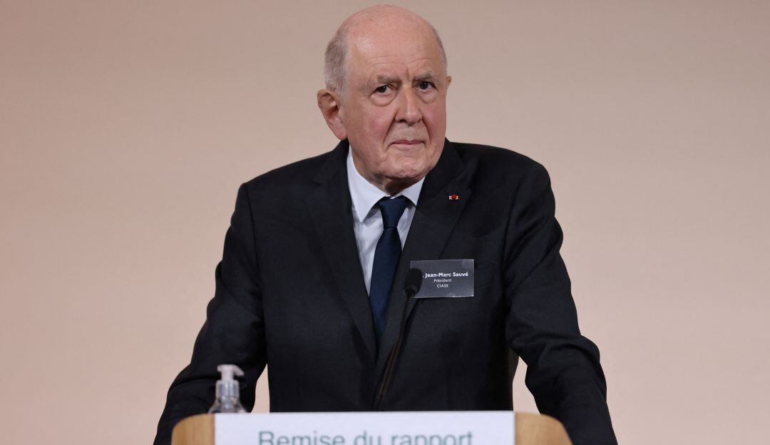 Jean-Marc Sauve , presidente de la Comisión.