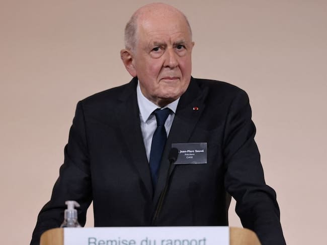 Jean-Marc Sauve , presidente de la Comisión.