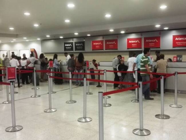 Pasajeros en el aeropuerto Camilo Daza en Cúcuta