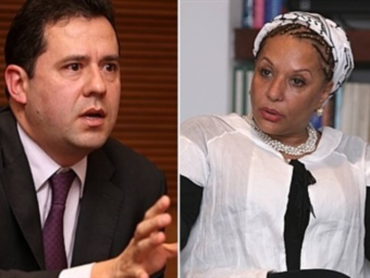 DAS le pide a Piedad Córdoba que presente pruebas sobre seguimientos