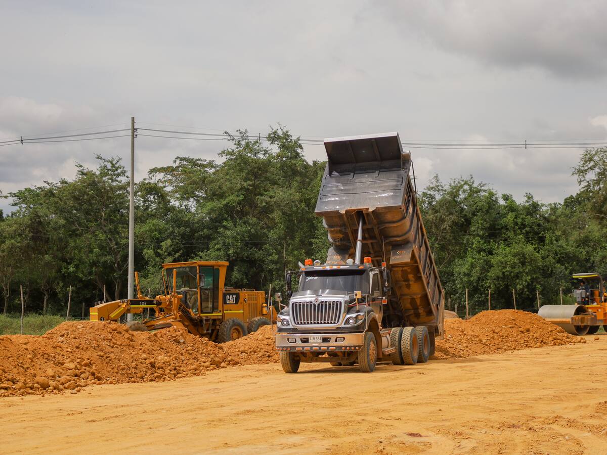 Obra que impediría desbordamiento de quebrada en Girón está detenida: denuncian irregularidades