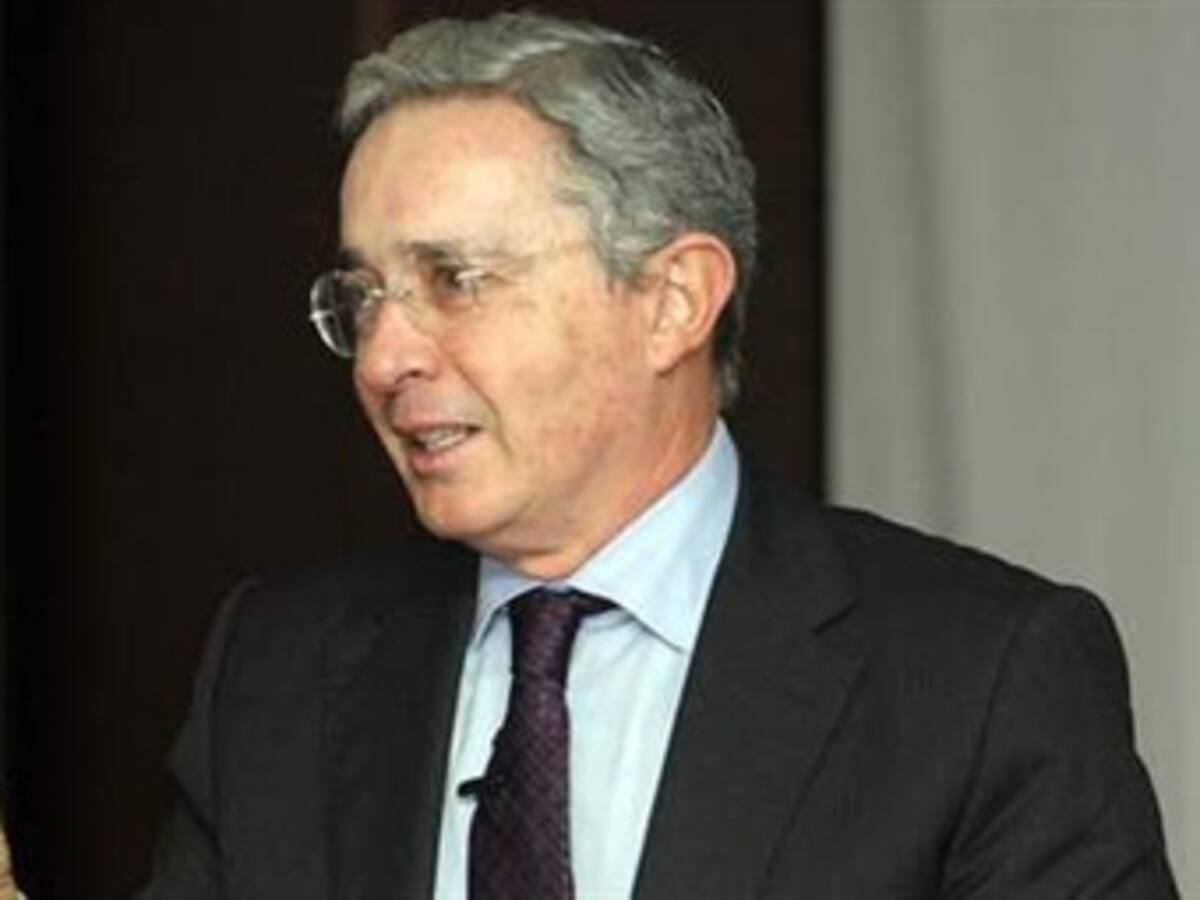 ​Expresidente Uribe solicita a la Procuraduría adelantar su testimonio