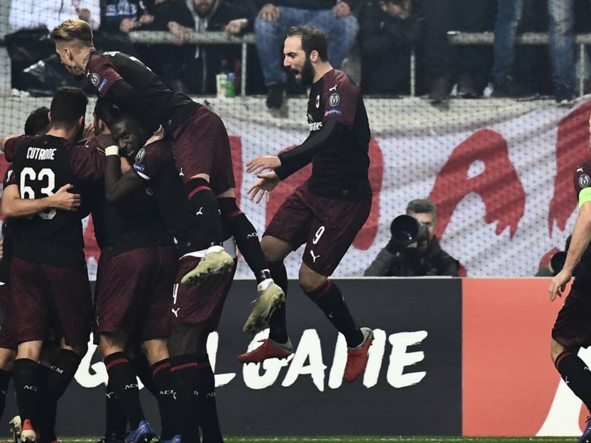 Gol y autogol de Cristian Zapata en la eliminación del Milan