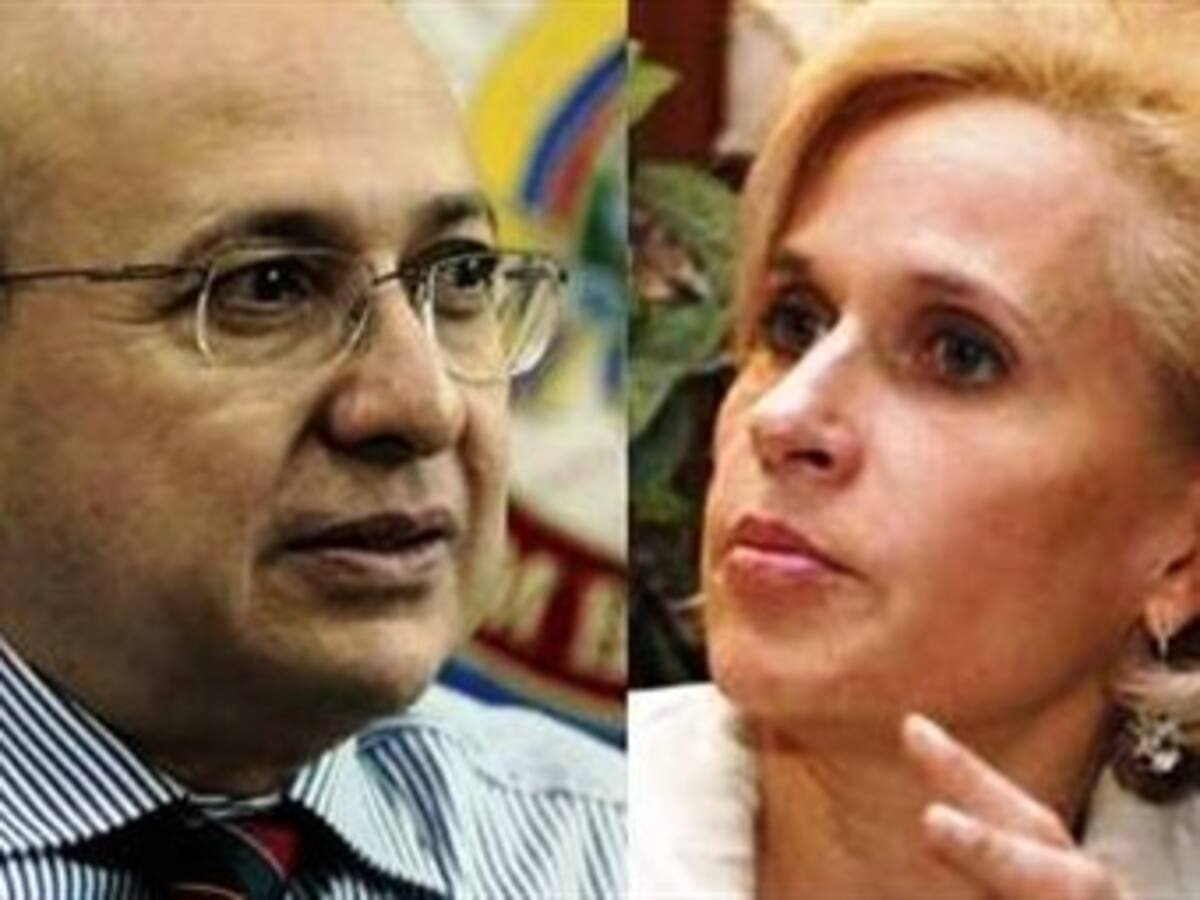 Procurador pide mesura a contralora y al fiscal en enfrentamiento que sostienen