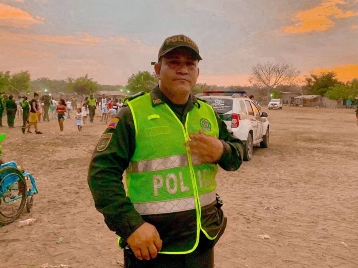 En el Magdalena un policía le ha regalado tres viviendas a discapacitados