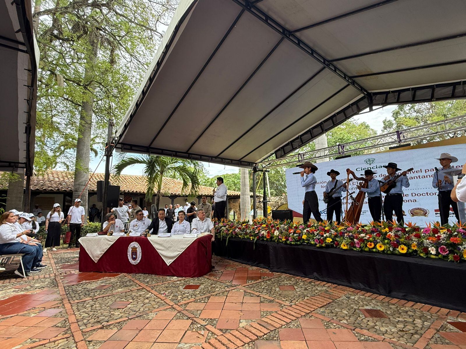 Universidad de Pamplona lidera lanzamiento nacional de nuevas becas y doctorados. / Foto: Caracol Radio.