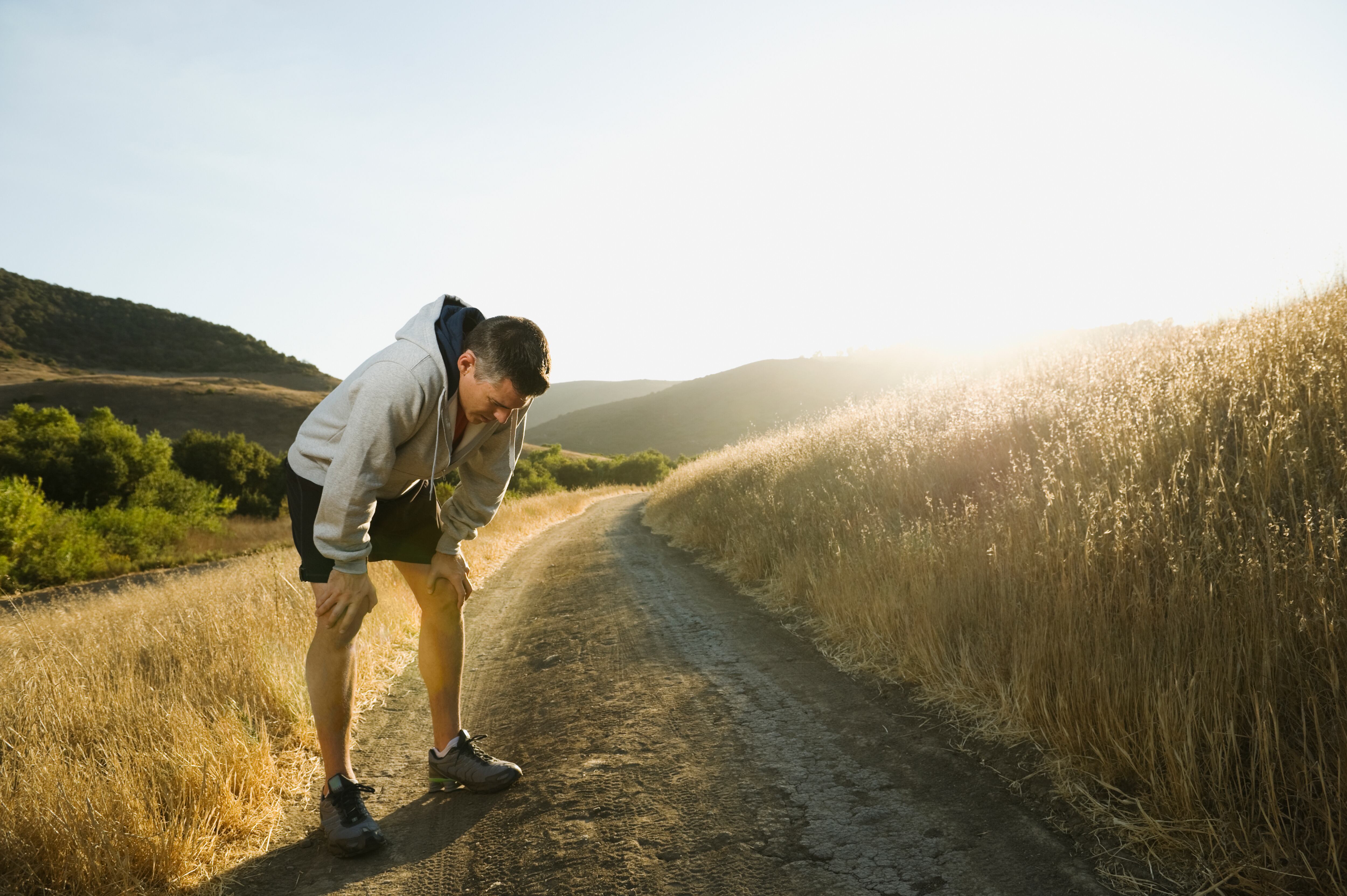 Imagen de referencia de correr con vaso/ Getty Images
