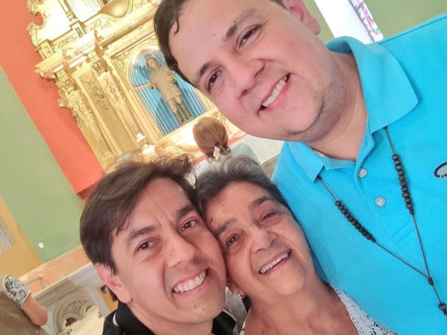 Javier Tarazona y su familia. Foto: ONG Foro Penal