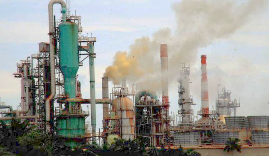 Descartan heridos en explosión en planta Orthoflow